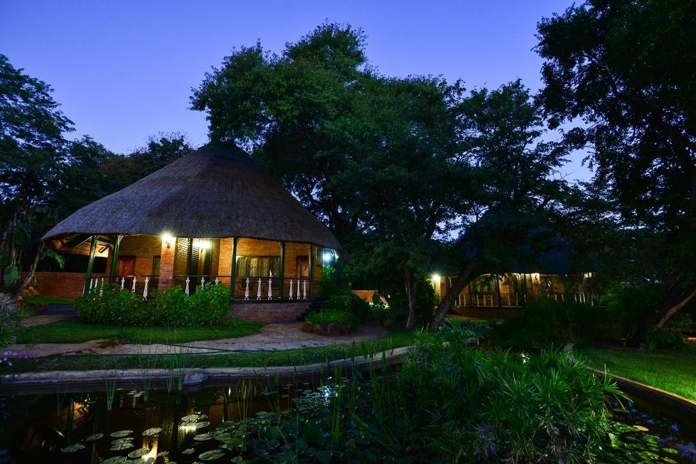 Anantara Stanley & Livingstone Victoria Falls Hotel Bagian luar foto